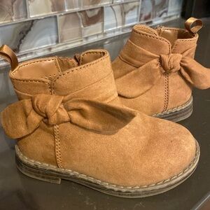 Baby Gap suede ankle boots